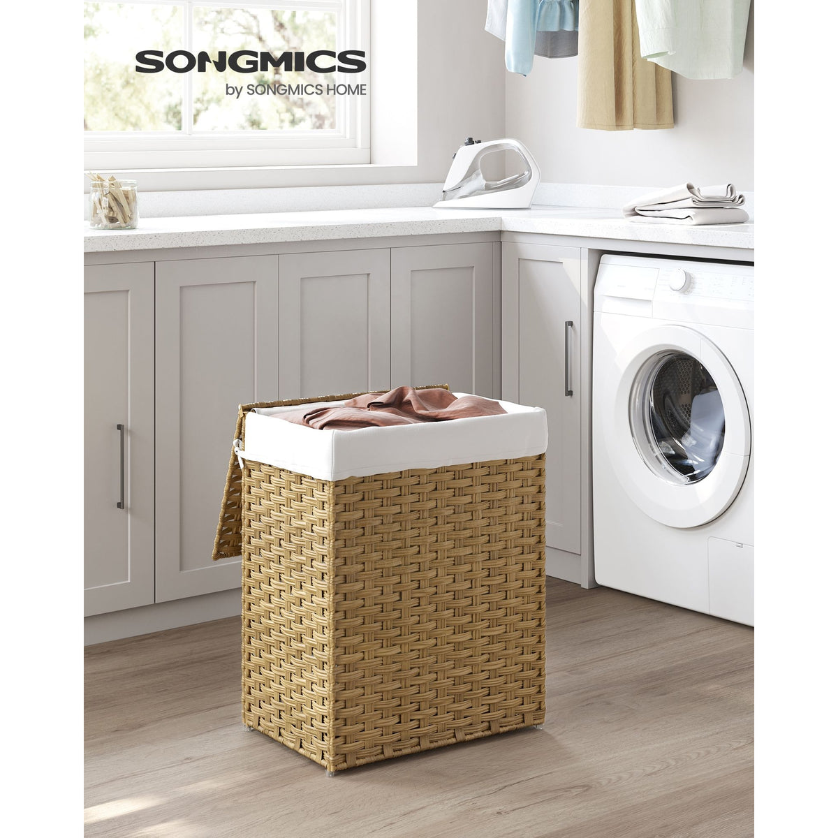 SONGMICS Kézzel fonott rattan szennyeskosár, összecsukható, kivehető zsákkal 90L, sárga – 2. kép